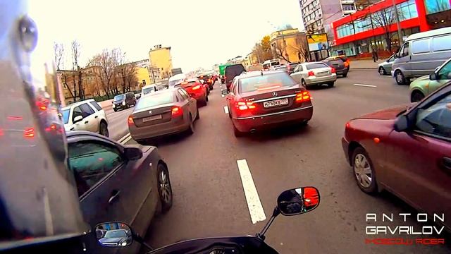 Мото мегаполис №3 - Московский трафик / Moscow traffic покатушки смотреть онлайн