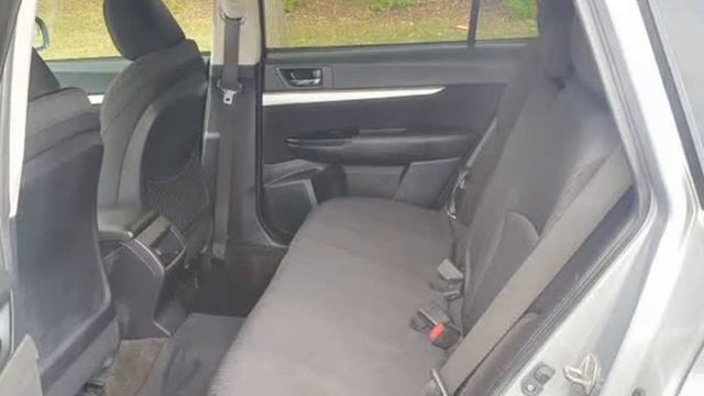 2012 Subaru Outback 5dr Wgn CVT 2.5i w/Convenience Pkg (Mississauga, Ontario) смотреть онлайн