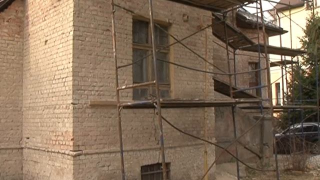 Андрей Кропоткин о капитальном ремонте дома на ул Дубинина, 33 смотреть онлайн