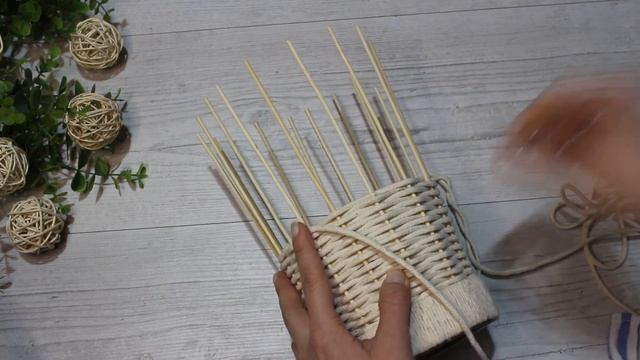 ?ПОТРЯСАЮЩАЯ ИДЕЯ, которую можно сделать с помощью веревки и шнура! ПЕРЕДЕЛКА ИЗ ПРОСТЫХ МАТЕРИАЛОВ смотреть онлайн