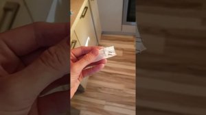 светодиодная лампа тускло горит после выключения - исправляем