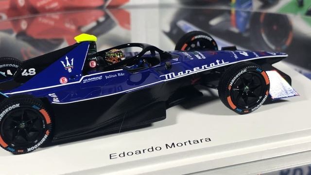 S6763 Spark 1/43 Eduardo Mortara Maserati MSG Racing ePrix Season 9 смотреть онлайн