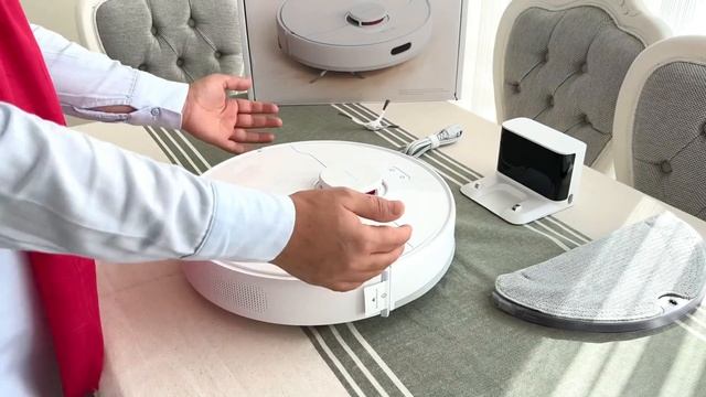 31 L Robot Süpürge Deneyim / DREAMEBOT D10S Robot Süpürge Kullanmak  / Temizlik Vlog