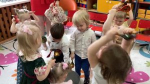 Музыкальная потешка "Варись варись кашка!" Группа №1 "Лапушки"