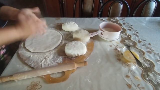 Заготовка полуфабрикатов/Осетинские пироги смотреть онлайн