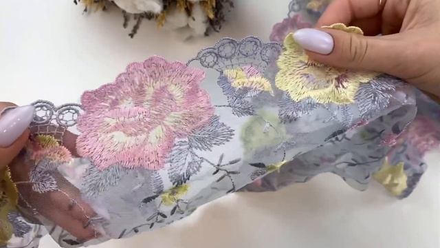 Вышивка на сетке серая с цветами 25 см | Bretelika.ru смотреть онлайн