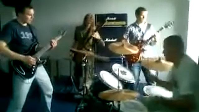 Children Metal.flv смотреть онлайн