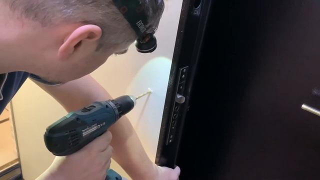 Замена МДФ панели на металлической двери | door-services.ru смотреть онлайн