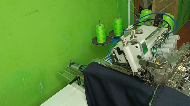 Швейный автомат на базе оверлока TEAKI TK EX5100-4D с верхним продвижением смотреть онлайн