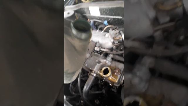 ЗАЛИЛ ГИДРАВЛИЧЕСКОГО МАСЛА В МОТОР что с ним произойдет? смотреть онлайн