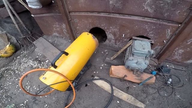 Сушка для гарбузового насіння з газової пушки і підручних матеріалів смотреть онлайн