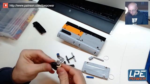 Lego Ford Sierra Live Stream 32 - Door locks and strut adjustments смотреть онлайн