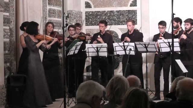 VILLA CONTARINI - Antonio Vivaldi, Concerto RV 576, Allegro смотреть онлайн