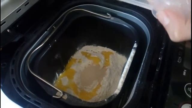 Sour cream bread in a bread maker Moulinex OW240E30 смотреть онлайн