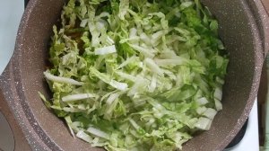 Рис с овощами   просто и очень вкусно  Капуста, морковь, лук