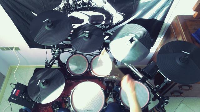 Guns N' Roses - Nightrain (HQ) - Drumcover By DragDrummer - Alesis Crimson II