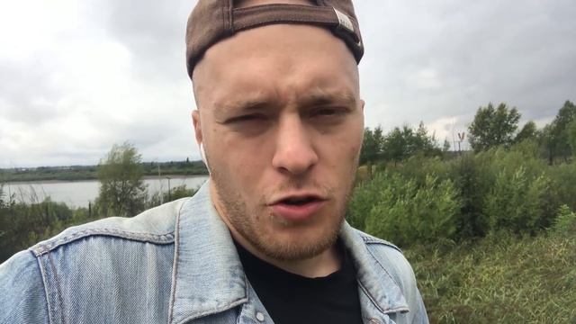 Прыгнули в бассейн на лыжах. Фристайл в Томской области. #ДВИЖПАРИЖ - 20 смотреть онлайн