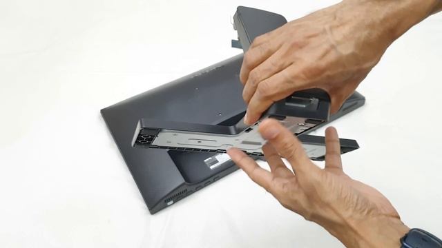 BenQ Monitor Stand - How To Remove/Assembly смотреть онлайн