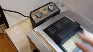 Готовим Картошку по деревенски - Фри и крылышки во фритюрнице Kitfort KT-2025