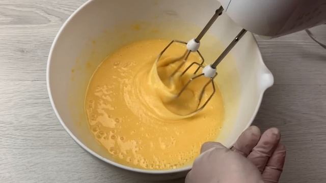 ? ЛІСОВА ФІАЛКА - пляцок зі смаком лісових ягід ?? смотреть онлайн