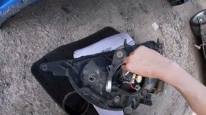 Замена ксеноновой лампы хонда фит (со снятием бампера и фары)