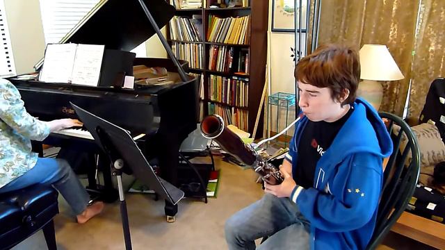 Vivaldi bassoon concerto, E minor, #1 смотреть онлайн