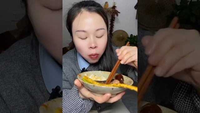 Yummy Spicy Food Mukbang: Braised Pork Ribs With Sausage And Green Vegetables #food #asmr #asmrfood смотреть онлайн