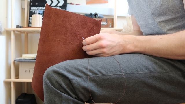 Клатч из кожи | Making leather clutch | Free PDF pattern | DIY смотреть онлайн