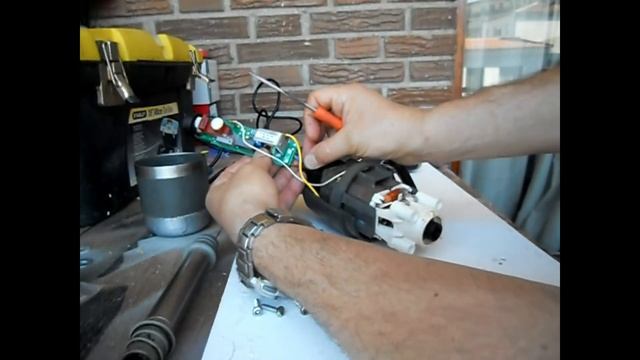 Como Desmontar Y Cambiar Cable ROBOT COUPE MINI 190 VV. Facilmente.????? ??