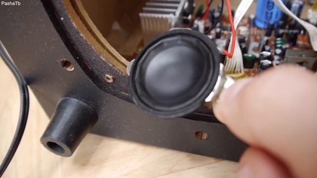 Палим динамики JBL Charge 4, Jbl GO + и ещё пару| Басы на мощность смотреть онлайн