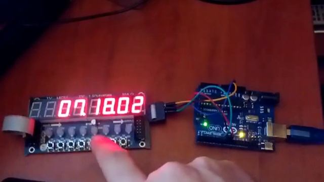 TM1638 Module Arduino Clock смотреть онлайн