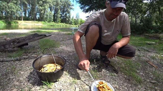 Готовим овощи фри (картофель,лук,морковь,кабачок,баклажан) смотреть онлайн