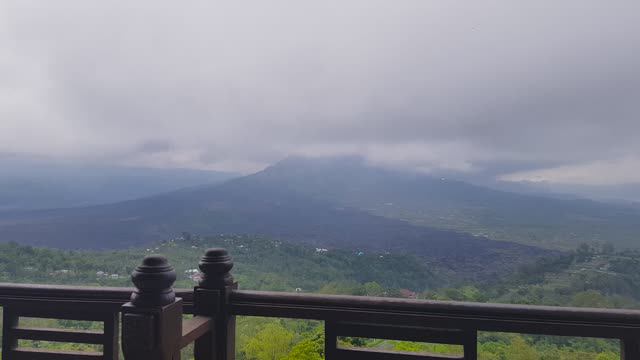 Вулкан Батур. Ресторан Lake view. Batur Бали смотреть онлайн