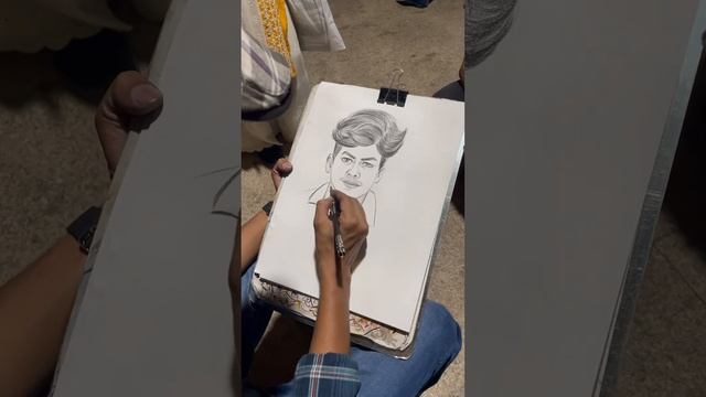 Live portrait sketch #art #drawing #portraitart #mumbaiartist #pencildrawing #sketch #artwork смотреть онлайн