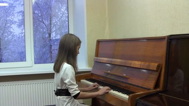 94912 Артиева Ульяна, п. Умба - Уголок в саду смотреть онлайн
