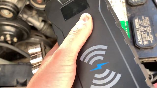 Jump Starter Review & Comparison! Jomgand JW401 смотреть онлайн