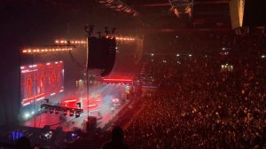 Bring Me The Horizon - Throne live @Assago Forum, Milan 11/02/23