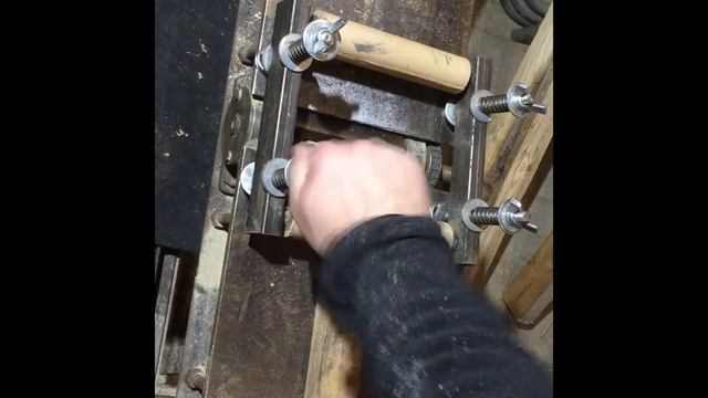 Прижимной механизм для рейсмуса своимируками смотреть онлайн