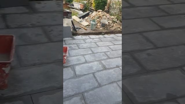 Укладка плитки на открытую террасу часть 1 смотреть онлайн