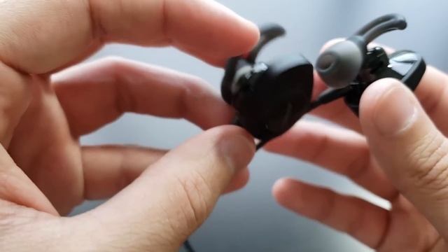 Bose SoundSport Wireless Bluetooth Earbuds Unboxing & Review смотреть онлайн