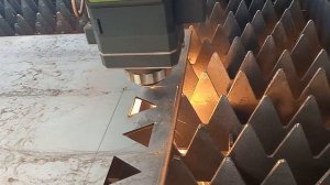 Купить станок лазерной резки металла. Цена на станок.