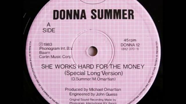 Donna Summer - She Works Hard For The Money (Special Long Mix) смотреть онлайн