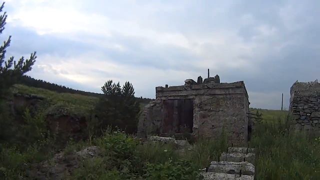 Развалины первой всесезонной ГЭС на реке Ур. Близ села Горскино. смотреть онлайн