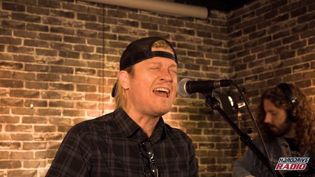 Puddle Of Mudd - Uh Oh (Live Acoustic) | HardDrive Online