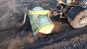 Фреза для мотоблока  Работает на ремнях.     Milling cutter for walk-behind tractor Works on belts