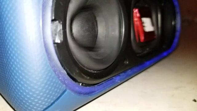 sony xb30 popping 0:31 смотреть онлайн