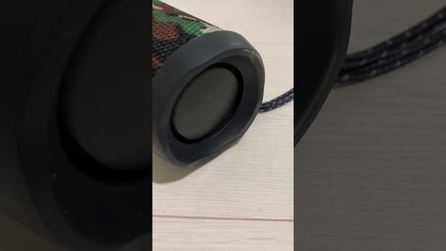 Jbl flip 4 bass test смотреть онлайн