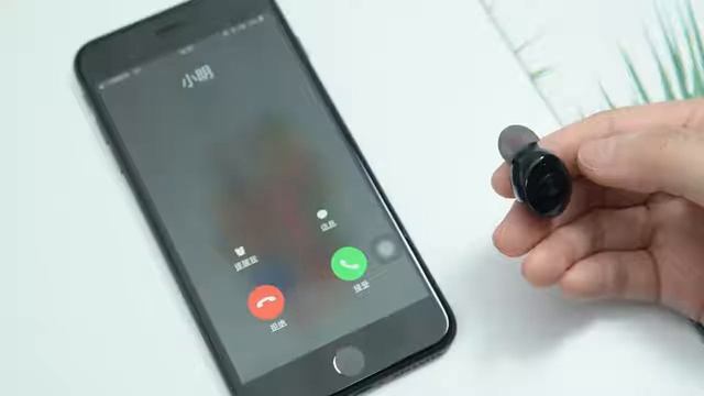 Bluetooth гарнитура TWS XG12 смотреть онлайн