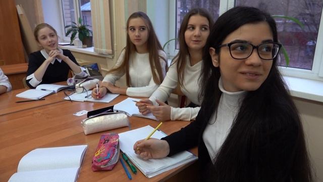 Открытый урок по географии в 10 классе "Разделяй с нами" смотреть онлайн