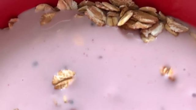 Весь день ем продукты Глобус Гурмэ / Самый дорогой магазин в стране смотреть онлайн